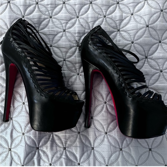 Christian Louboutin heels 36.5 - Picture 14 of 16